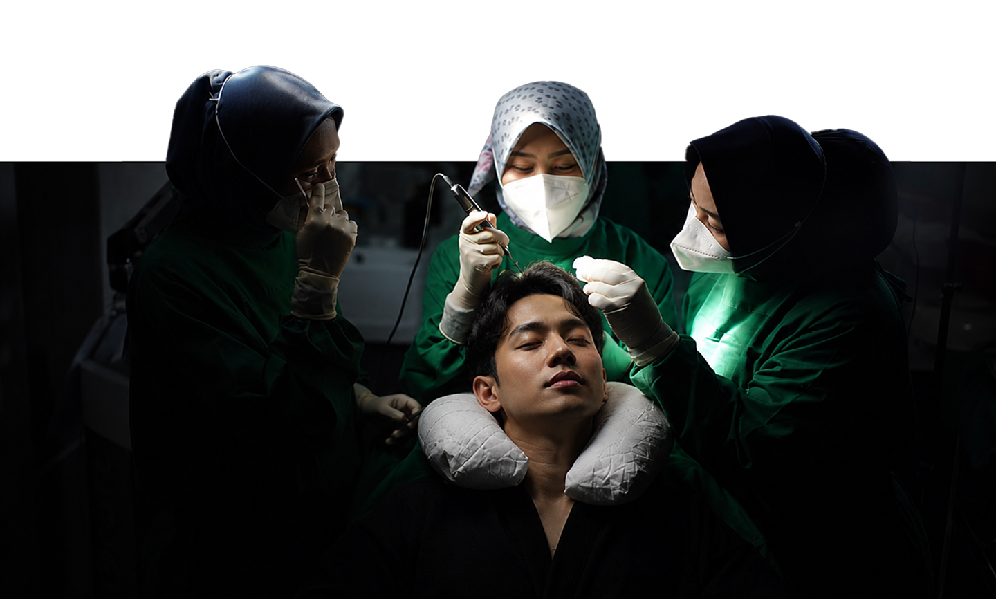 TMC medical team during a procedure